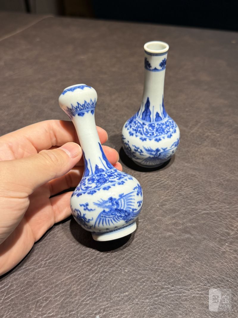 清康熙 青花双凤纹胆瓶、蒜头瓶 - 图4